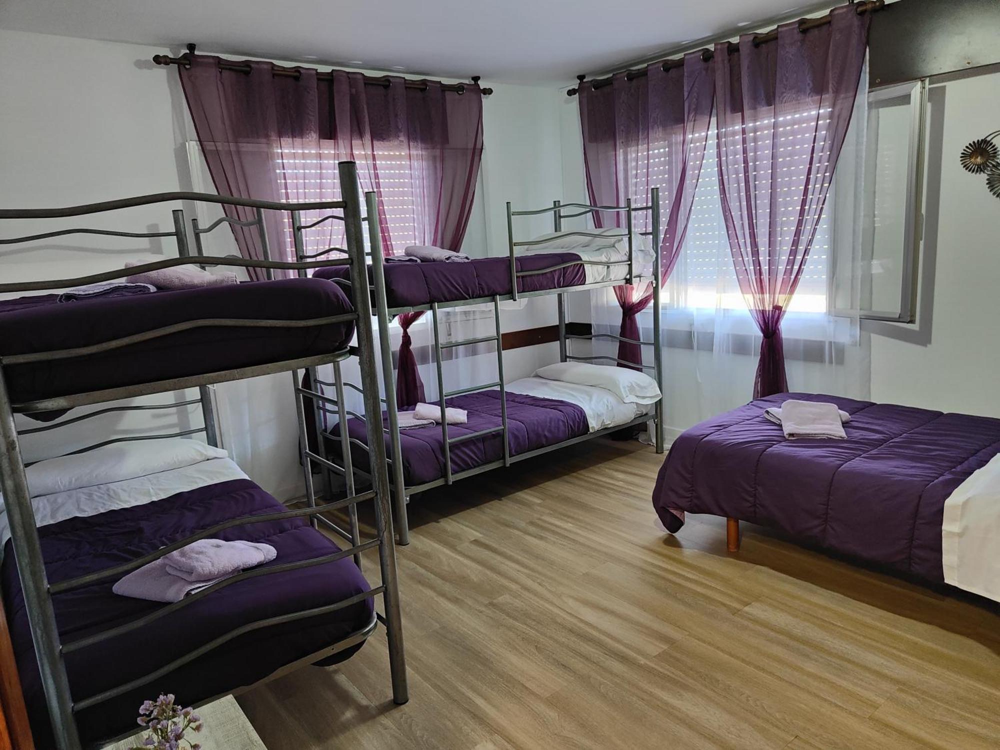 קלדס דה רייס Albergue Vintecatro מראה חיצוני תמונה